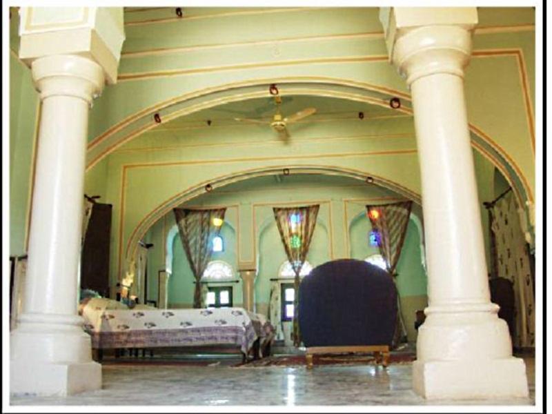 ปาจิวร ครห์ ฟอร์ต โฮเทล Hotel Pachewar ภายนอก รูปภาพ